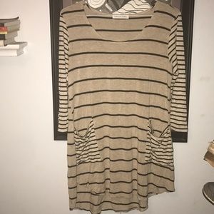 Black and Tan Tunic with Pockets